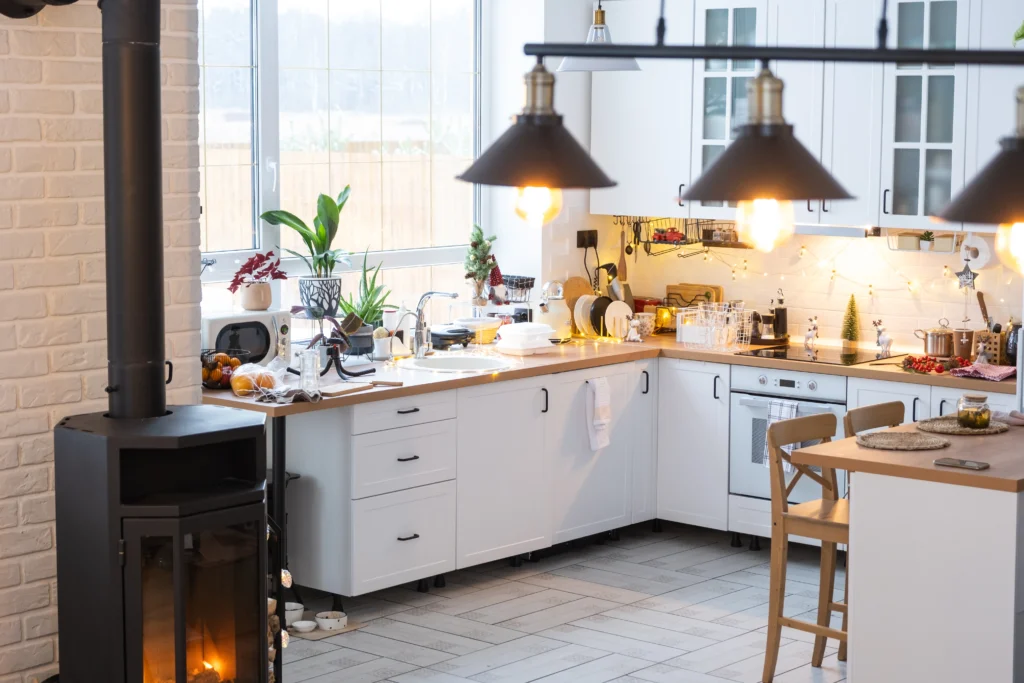 Kitchen with counter